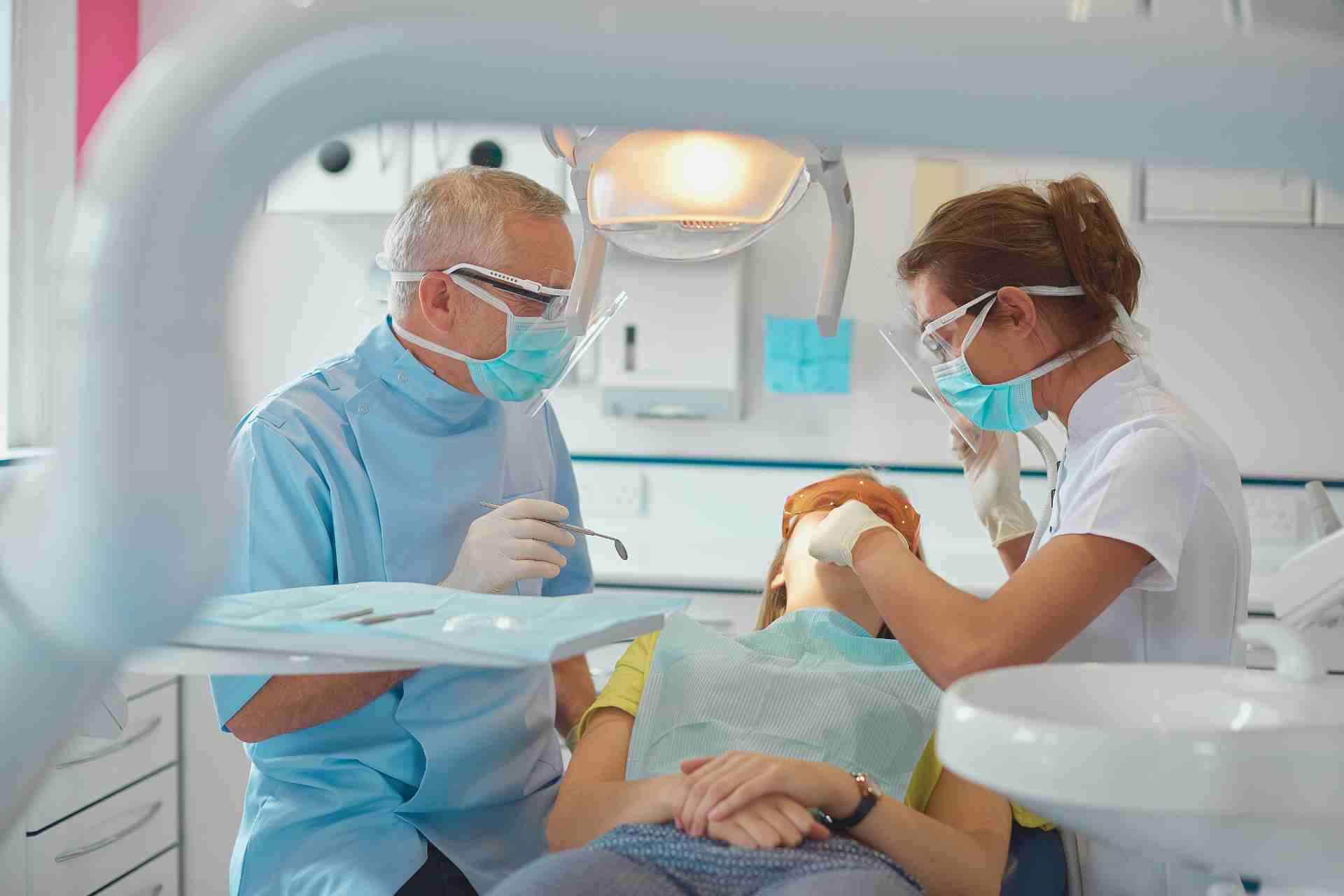 Dentist in Sun Valley, CA